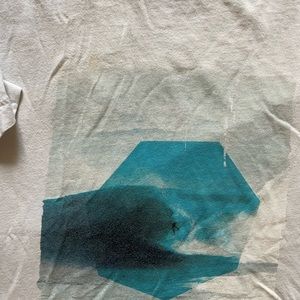 Reef graphic tee size large